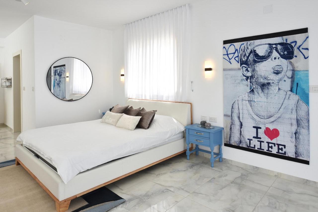 הסויטות של פולי Apartamento Manot Exterior foto
