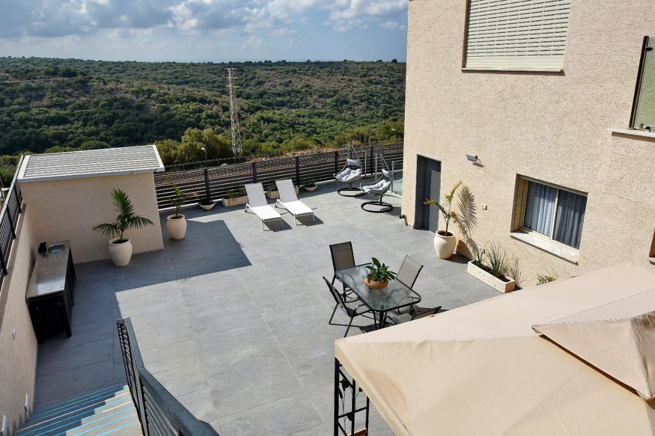 הסויטות של פולי Apartamento Manot Exterior foto
